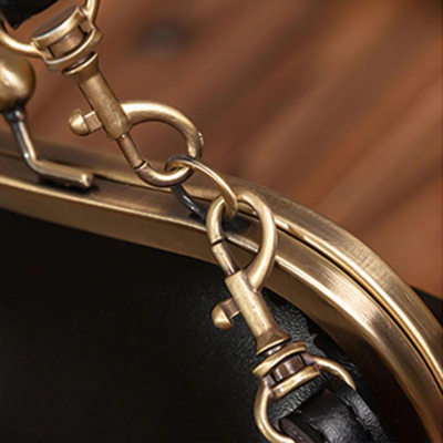 ヴィンテージキスロックバッグ - レトロスタイルの必需品