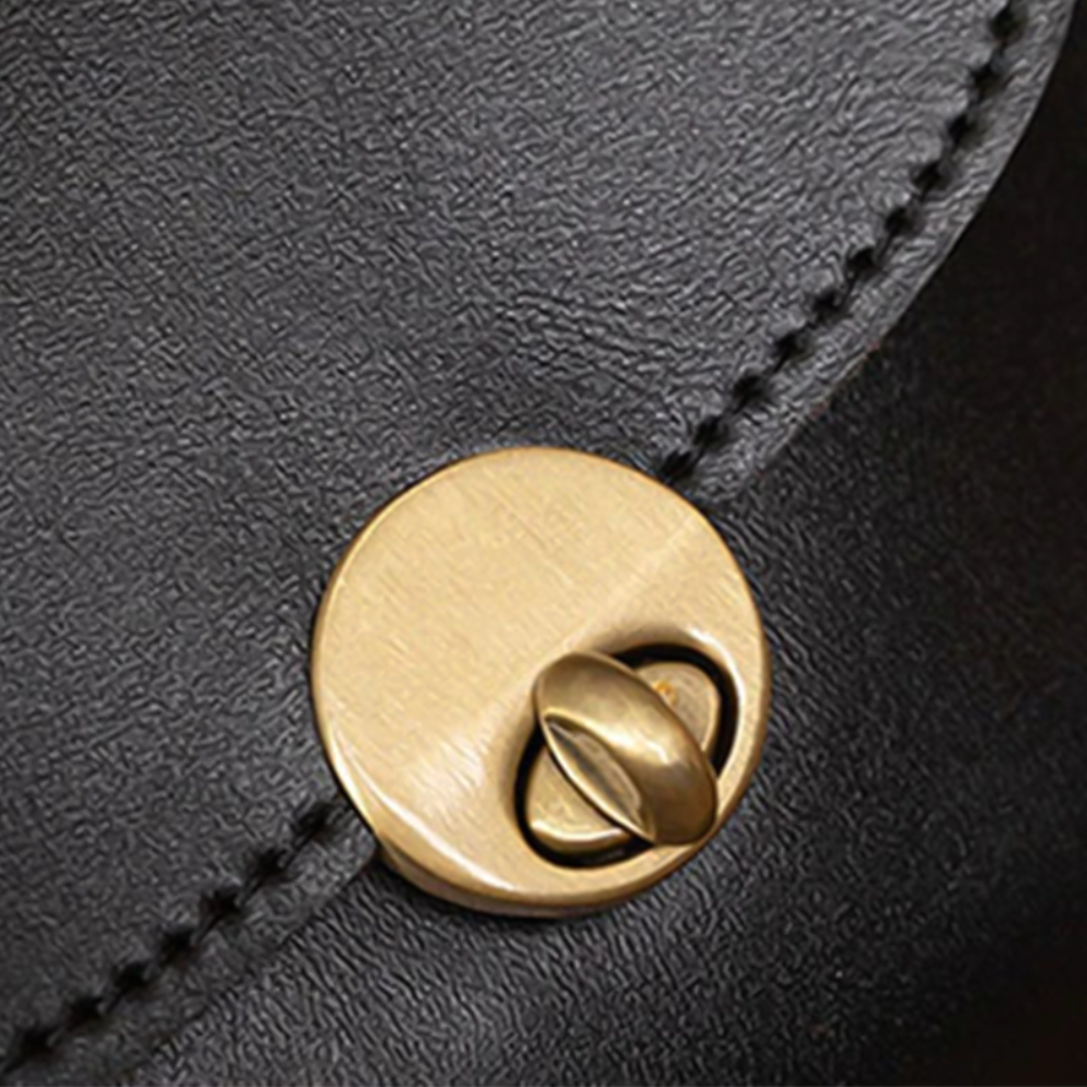 ヴィンテージキスロックバッグ - レトロスタイルの必需品