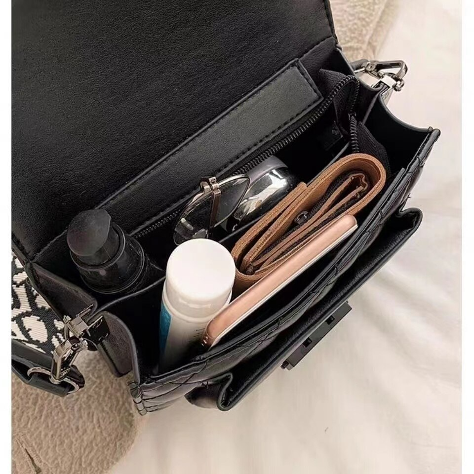 ラケルのラグジュアリーソフィスティケーション | ラグジュアリーバッグ