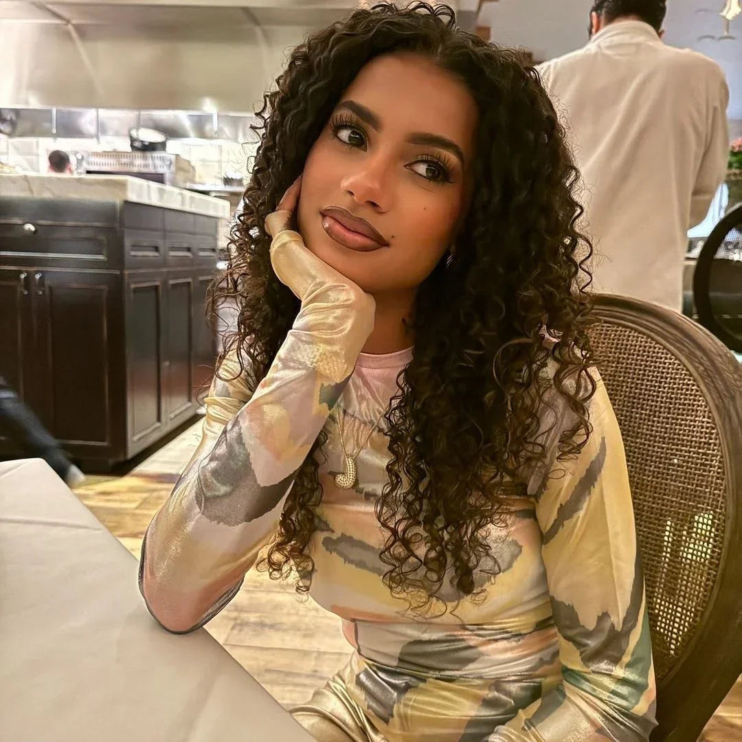 イニシャルダイヤモンドネックレス