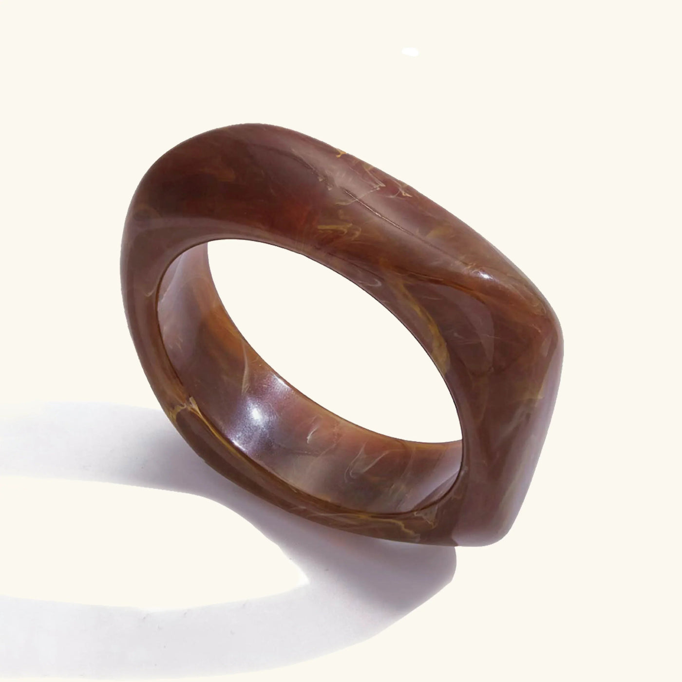 ケイトリン厚アクリルリング