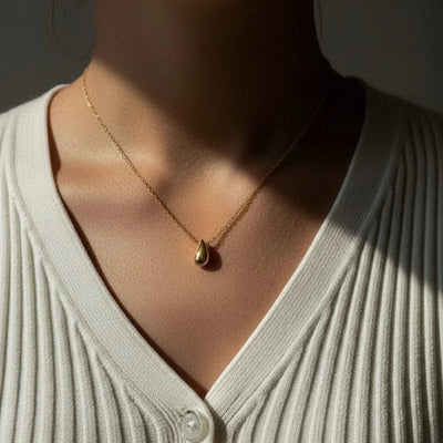 マルセリンのゴールドドロップネックレス