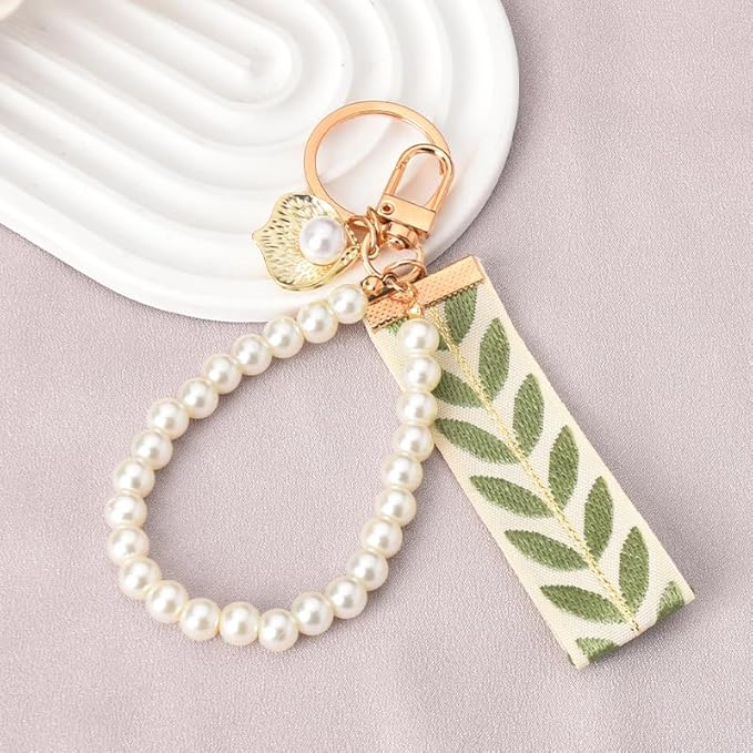 パールウィムジータッセルバッグチャーム