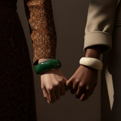 秋のジュリアナ彫刻ブレスレット