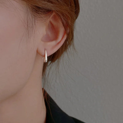 水滴イヤリング