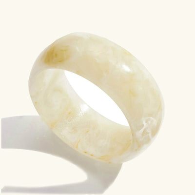 ケイトリン厚アクリルリング