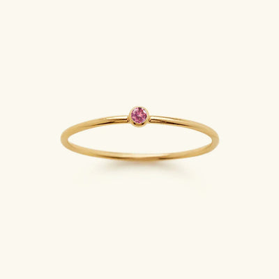 アメリアの宝石リング