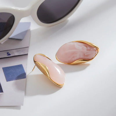 アメリスの宝石でできたイヤリング