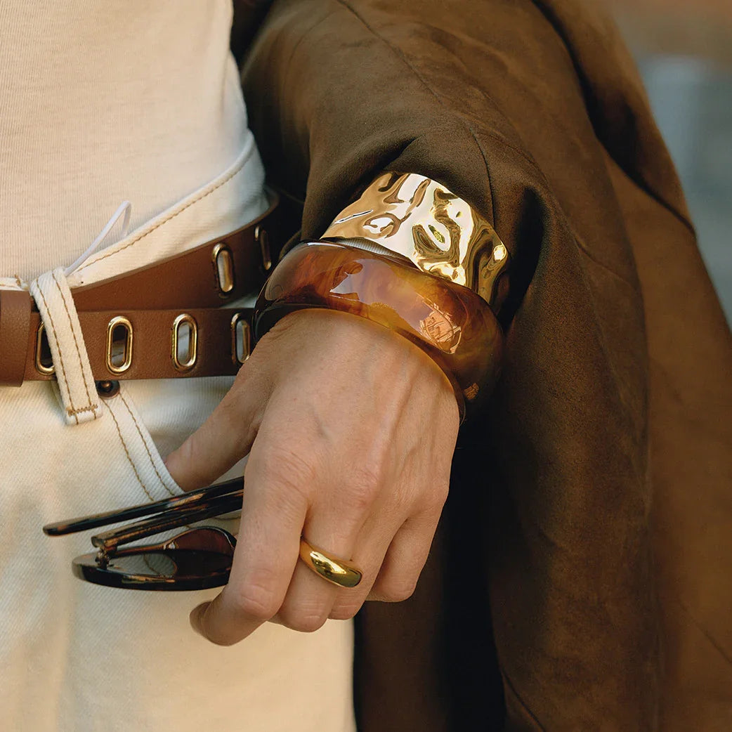 ケイトリン厚アクリルリング