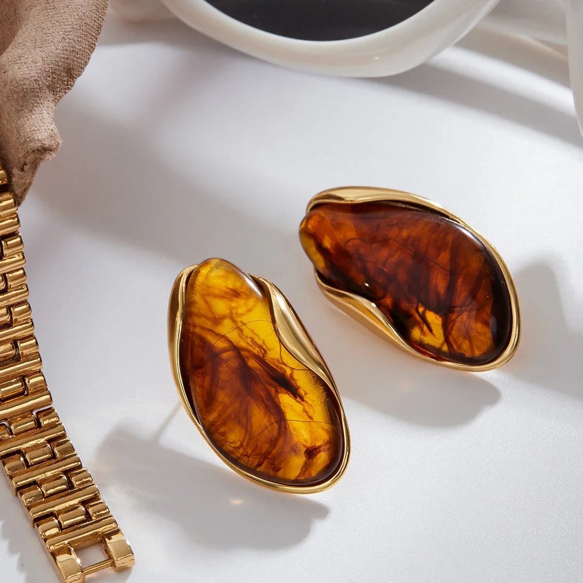 アメリスの宝石でできたイヤリング