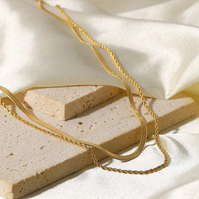 ハイリーマルチゴールドレイヤーネックレス