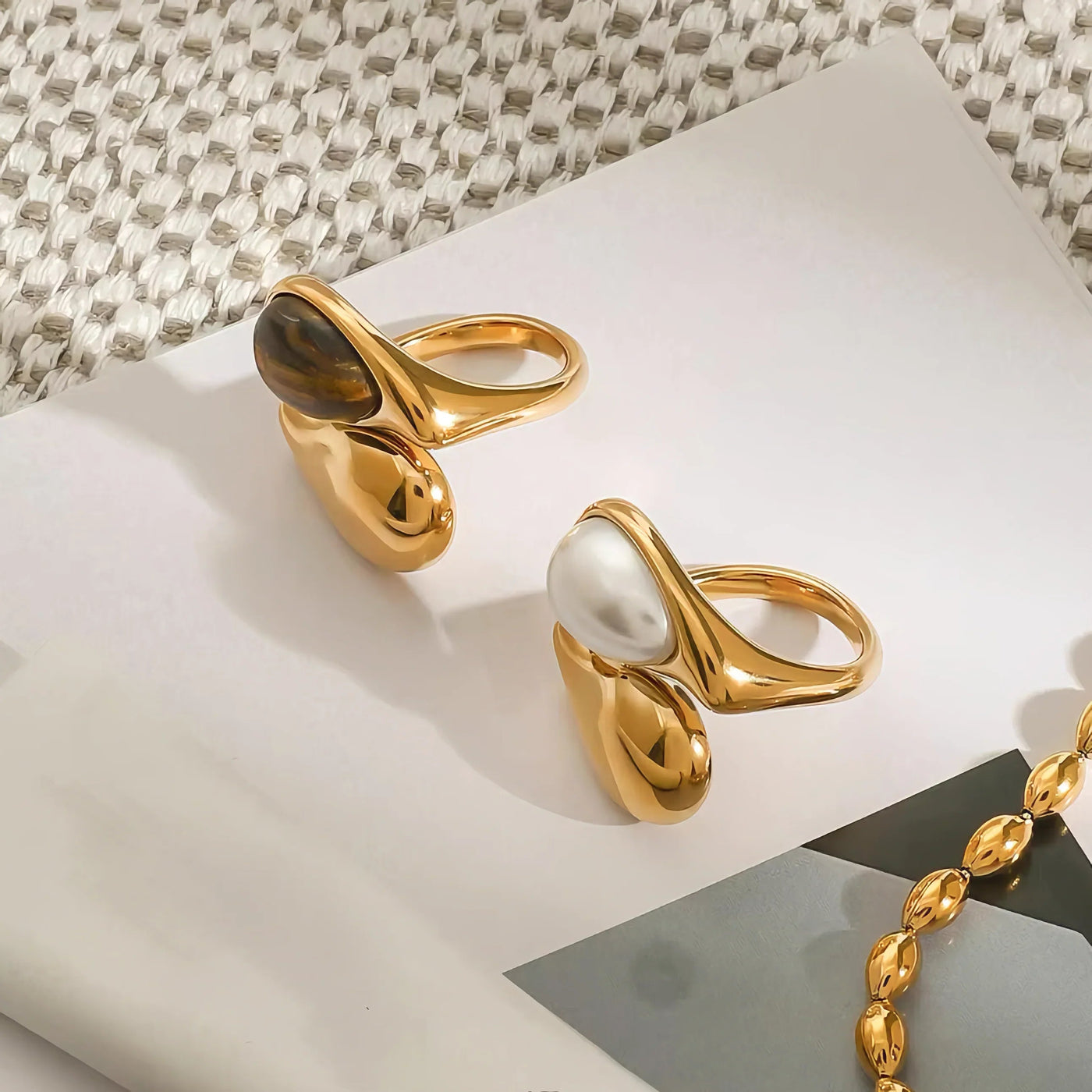 アヴァリアのミラリング（琥珀の真珠）