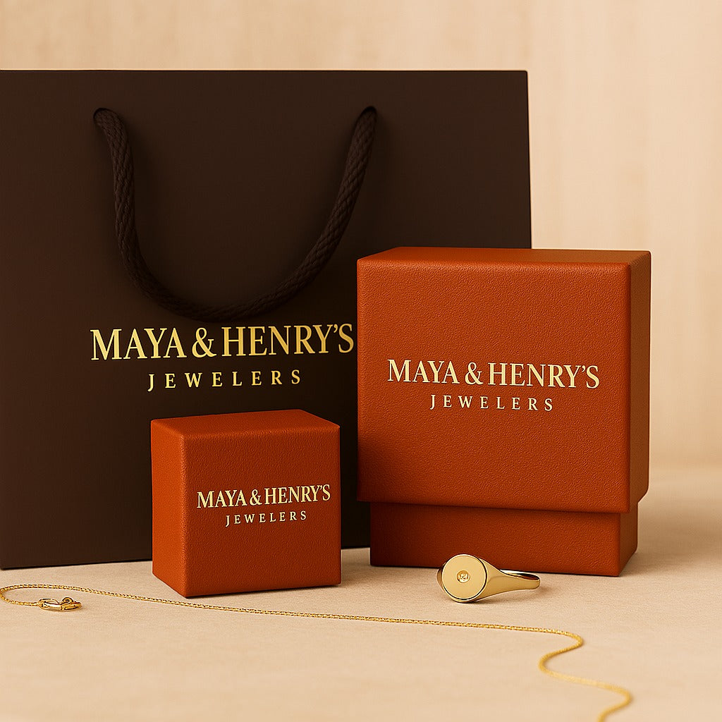 アリアのラグジュアリーなホワイトゴールド製スクエアジュエリーセット