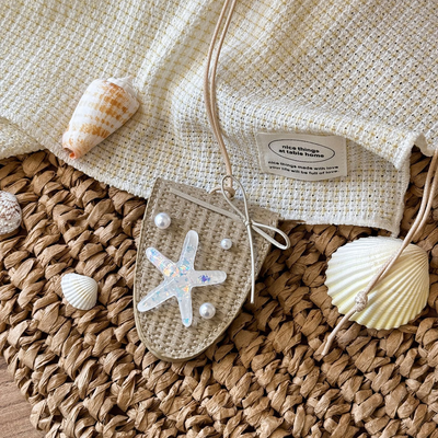 バケーション準備完了 サングラスとスカーフホルダーバッグチャーム