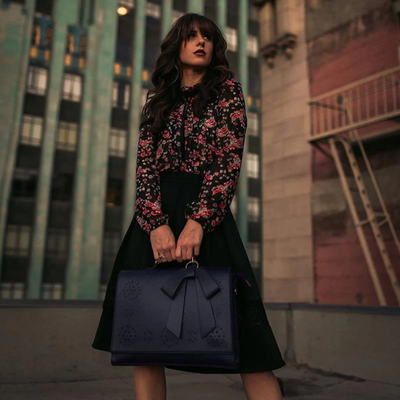 エレガントなリボンバッグ